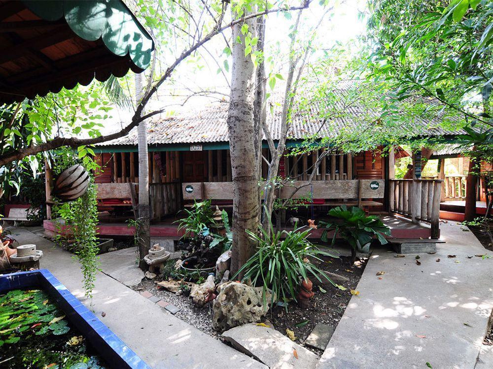 Sukhothai Guest House Exteriér fotografie
